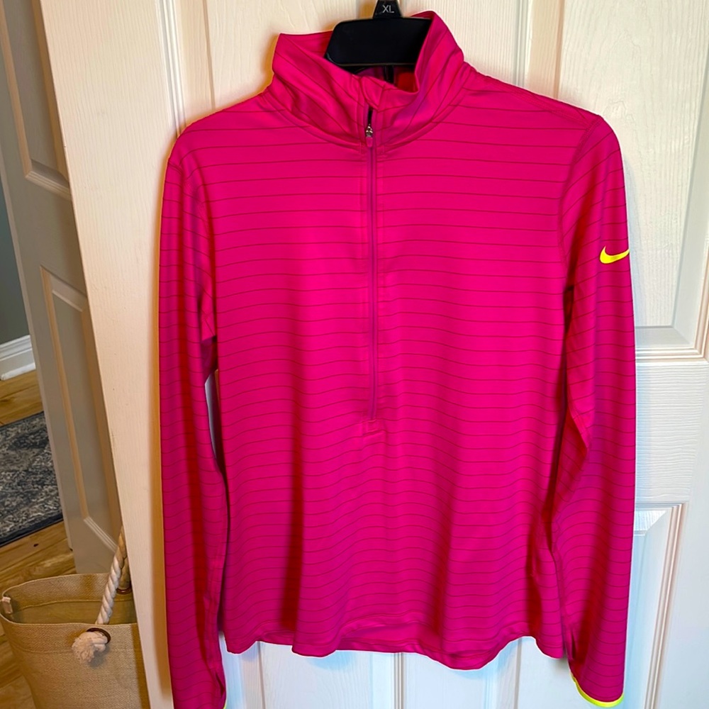 Nike Activewear partial zip pullover Dri-Fit Size L